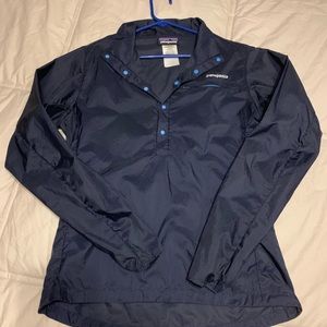 Navy Patagonia windbreaker